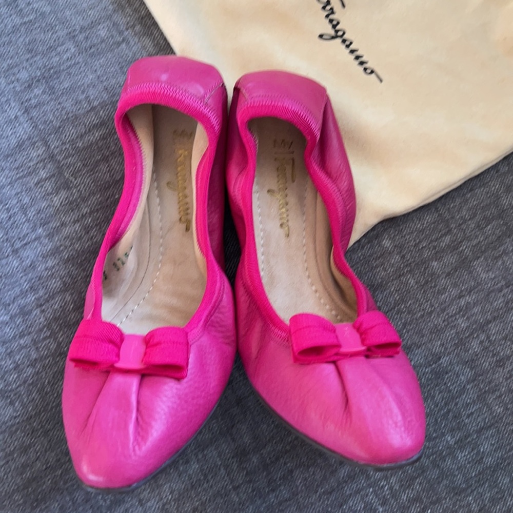 Like New Salvatore Ferragamo Fuscia Pink Ballet Flats.